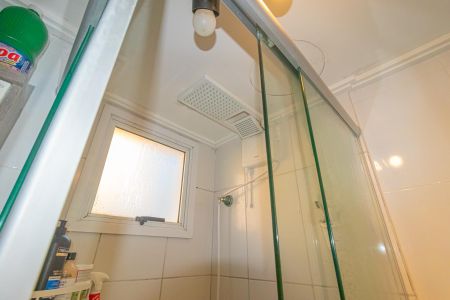 Apartamento à venda com 52m², 3 quartos e 1 vaga Apartamento à venda com 52m², 3 quartos e 1 vagaBanheiro social