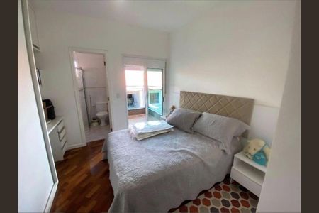 Casa à venda com 4 quartos, 194m² em Rio Pequeno, São Paulo