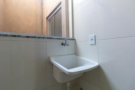 Apartamento para alugar com 34m², 1 quarto e sem vaga Apartamento para alugar com 34m², 1 quarto e sem vagaSala, Cozinha e área de serviço