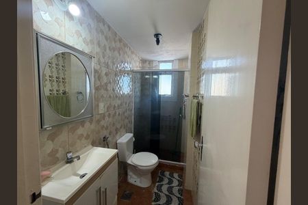 Banheiro Social de apartamento à venda com 2 quartos, 57m² em Sagrada Família, Belo Horizonte