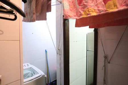 Apartamento à venda com 130m², 3 quartos e 2 vagas Apartamento à venda com 130m², 3 quartos e 2 vagasÁrea de Serviço