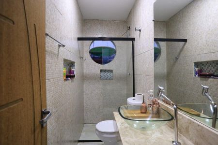 Apartamento à venda com 130m², 3 quartos e 2 vagas Apartamento à venda com 130m², 3 quartos e 2 vagasBanheiro
