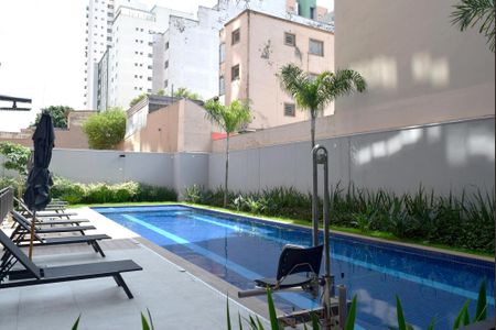 Studio à venda com 25m², 1 quarto e sem vagaPiscina