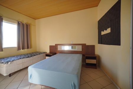 Suíte de apartamento para alugar com 2 quartos, 65m² em Agronômica, Florianópolis