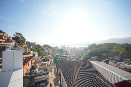 Vista da Suíte de apartamento para alugar com 2 quartos, 65m² em Agronômica, Florianópolis
