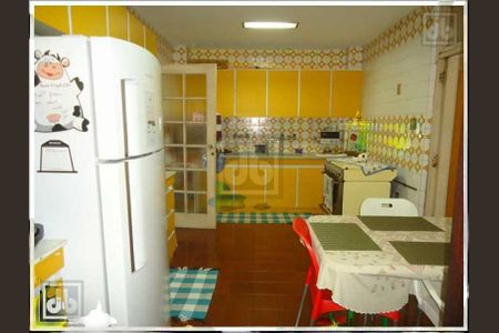 Apartamento à venda com 190m², 3 quartos e 1 vaga