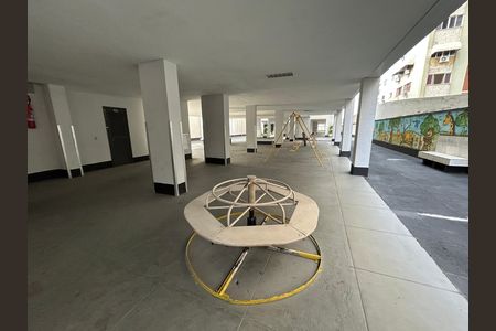 Apartamento à venda com 108m², 3 quartos e 1 vagaÁrea comum - Playground