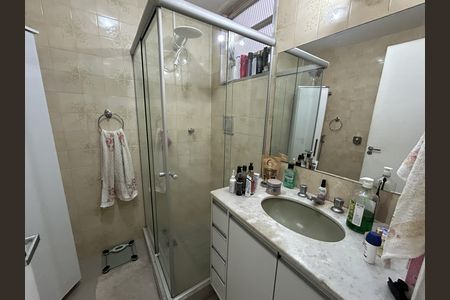 Apartamento à venda com 108m², 3 quartos e 1 vagaBanheiro