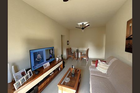 Apartamento à venda com 108m², 3 quartos e 1 vagaSala
