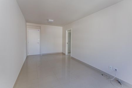 Apartamento para alugar com 86m², 3 quartos e 2 vagas Apartamento para alugar com 86m², 3 quartos e 2 vagasSala
