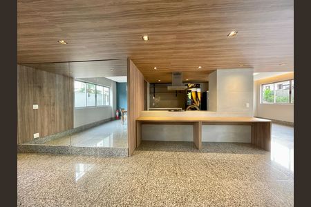 Apartamento à venda com 133m², 4 quartos e 2 vagas