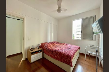 Apartamento à venda com 133m², 4 quartos e 2 vagas