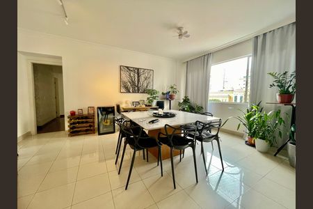 Apartamento à venda com 133m², 4 quartos e 2 vagas
