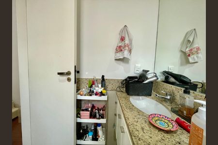 Apartamento à venda com 133m², 4 quartos e 2 vagas