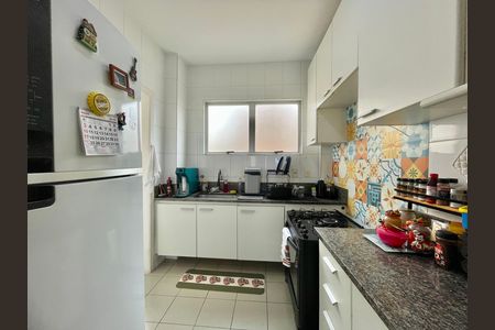 Apartamento à venda com 133m², 4 quartos e 2 vagas