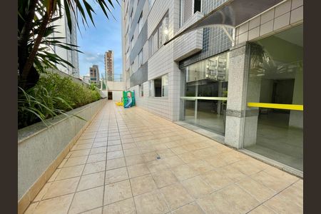 Apartamento à venda com 133m², 4 quartos e 2 vagas
