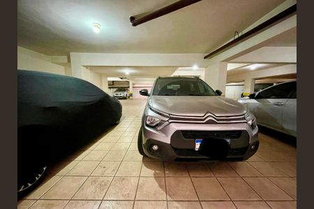 Apartamento à venda com 133m², 4 quartos e 2 vagas