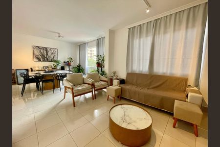 Apartamento à venda com 133m², 4 quartos e 2 vagas