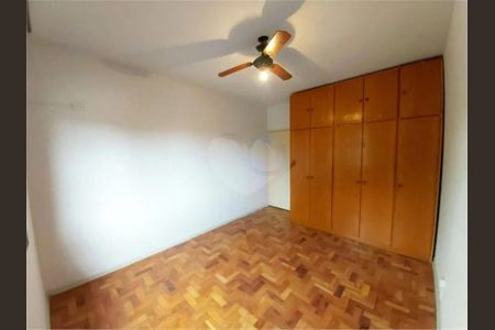 Casa à venda com 3 quartos, 165m² em Cidade Dutra, São Paulo
