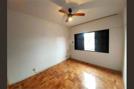Casa à venda com 3 quartos, 165m² em Cidade Dutra, São Paulo