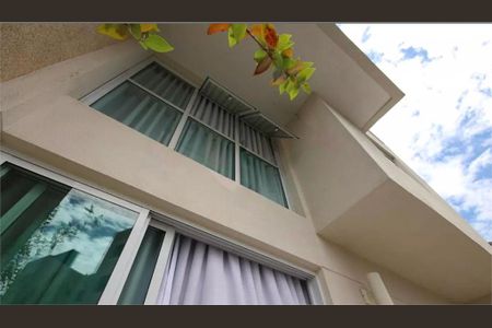 Apartamento à venda com 65m², 2 quartos e 2 vagas