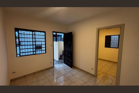 Sala de casa para alugar com 2 quartos, 152m² em Vila Guiomar, Santo André