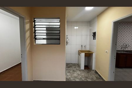 Casa para alugar com 152m², 2 quartos e 2 vagas Casa para alugar com 152m², 2 quartos e 2 vagasQuintal