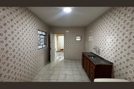 Casa para alugar com 152m², 2 quartos e 2 vagas Casa para alugar com 152m², 2 quartos e 2 vagasCozinha