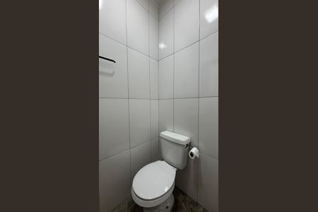 Casa para alugar com 152m², 2 quartos e 2 vagas Casa para alugar com 152m², 2 quartos e 2 vagasBanheiro