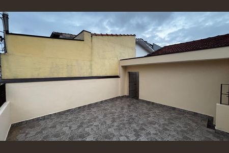 Casa para alugar com 152m², 2 quartos e 2 vagas Casa para alugar com 152m², 2 quartos e 2 vagasQuintal