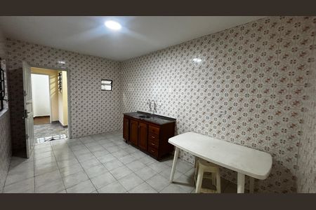 Casa para alugar com 152m², 2 quartos e 2 vagas Casa para alugar com 152m², 2 quartos e 2 vagasCozinha