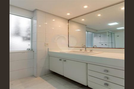 Apartamento à venda com 149m², 2 quartos e 2 vagas