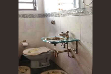 Casa à venda com 3 quartos, 175m² em Vila Santa Terezinha (Zona Norte), São Paulo