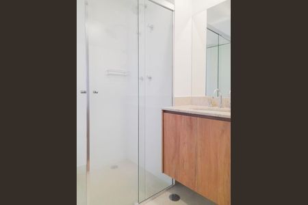 Banheiro de kitnet/studio à venda com 1 quarto, 33m² em Jardim das Acacias, São Paulo
