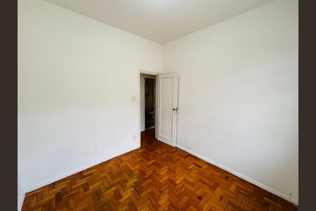 Apartamento à venda com 65m², 2 quartos e sem vaga