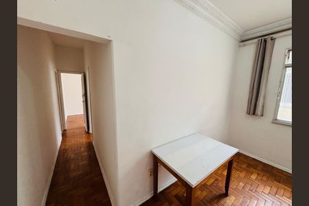 Apartamento à venda com 65m², 2 quartos e sem vaga