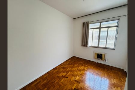 Apartamento à venda com 65m², 2 quartos e sem vaga