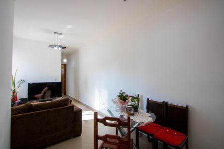 Sala de apartamento à venda com 2 quartos, 113m² em Pinheirinho, Santo André