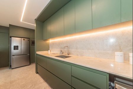 Apartamento à venda com 197m², 3 quartos e 3 vagasCozinha