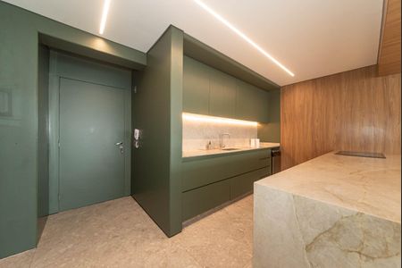 Apartamento à venda com 197m², 3 quartos e 3 vagasCozinha