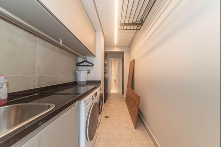 Apartamento à venda com 197m², 3 quartos e 3 vagasLavanderia