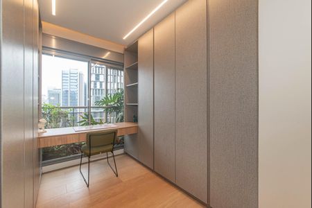 Apartamento à venda com 197m², 3 quartos e 3 vagasSuite 2