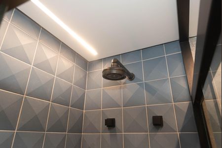 Apartamento à venda com 197m², 3 quartos e 3 vagasBanheiro da Suíte 1