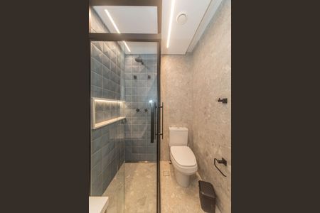 Apartamento à venda com 197m², 3 quartos e 3 vagasBanheiro da Suíte 1