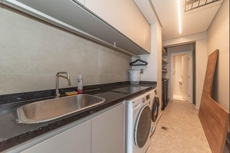Apartamento à venda com 197m², 3 quartos e 3 vagasLavanderia