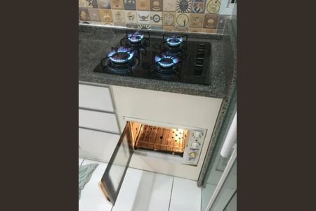 Cozinha de apartamento para alugar com 2 quartos, 48m² em Jardim Paraiso, Jacareí