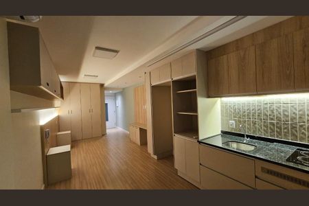Studio para alugar com 33m², 1 quarto e sem vaga Studio para alugar com 33m², 1 quarto e sem vagaCozinha