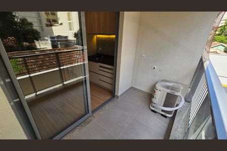 Studio para alugar com 33m², 1 quarto e sem vaga Studio para alugar com 33m², 1 quarto e sem vagaVaranda