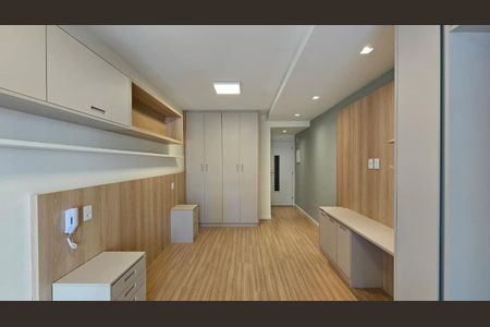 Studio para alugar com 33m², 1 quarto e sem vaga Studio para alugar com 33m², 1 quarto e sem vagaQuarto