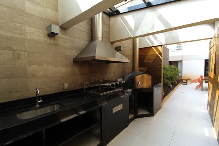 Apartamento à venda com 33m², 1 quarto e 1 vagaÁrea Comum - Churrasqueira